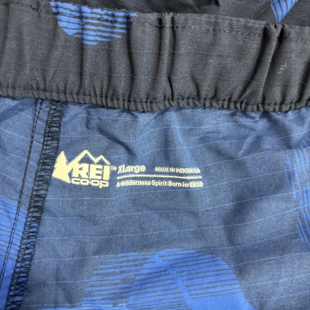 REI Co-op Ripstop Amphibian Shorts Mens XL Blue Belted Beach Outdoors Quick Dry
